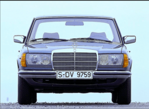 Mercedes 230 W123