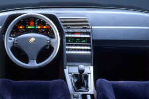 Intérieur de l'Alfa 164