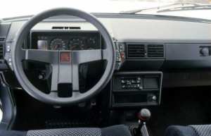 Intérieur de la Citroën BX Sport