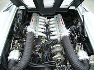 Le moteur V12 de la Lamborghini Countach