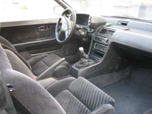 Honda Prelude 4WS intérieur