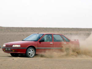 Renault 21 TXI QUADRA voitures youngtimers