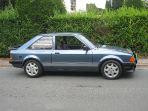 Ford Escort RS 1600 i youngtimer sportive