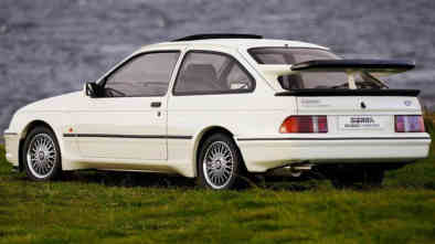 Ford Sierra RS Cosworth voitures youngtimers